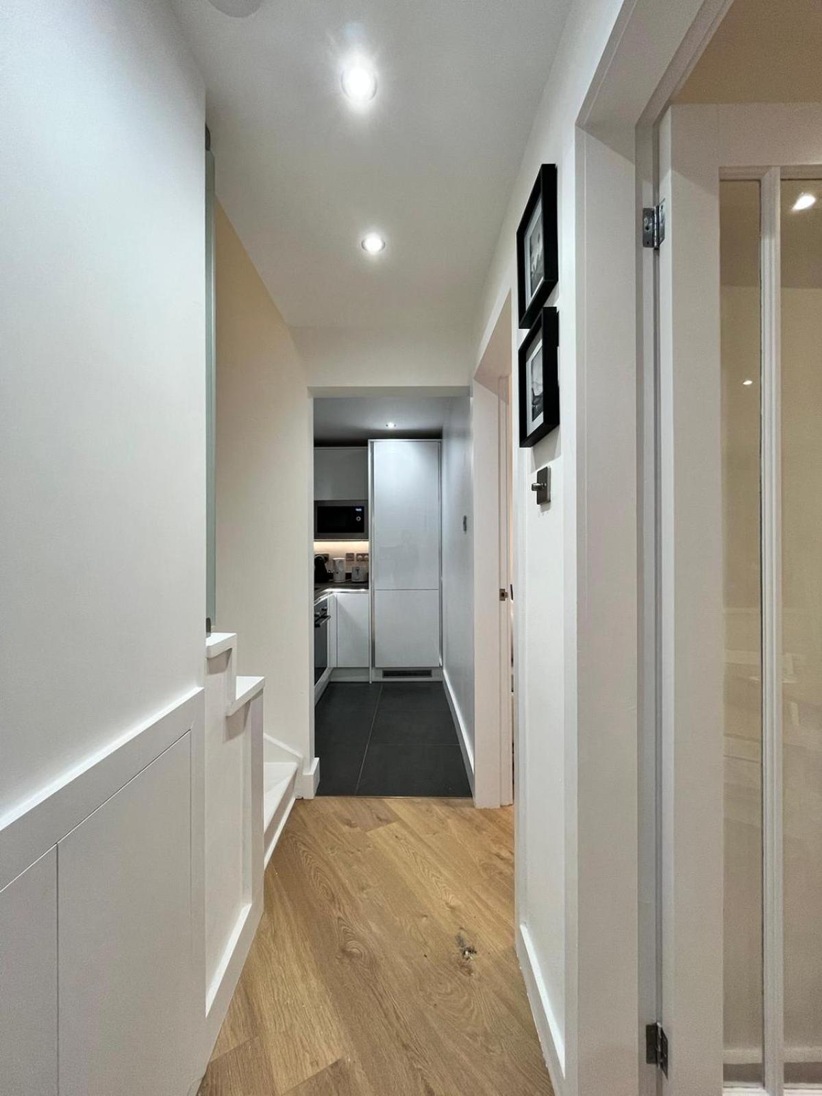 Cozy And Peaceful Apartment With Terrace In Hackney London Eksteriør bilde